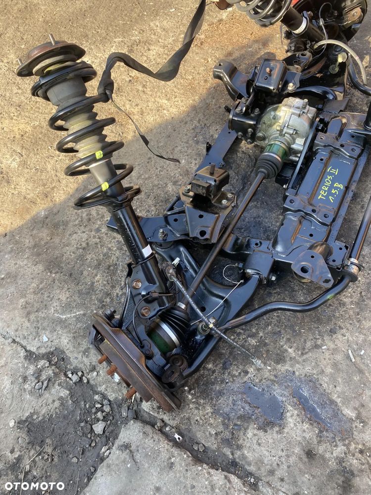 Sanki przód zwrotnica wahacz Daihatsu Terios II 1.5 b Italia OE - 3