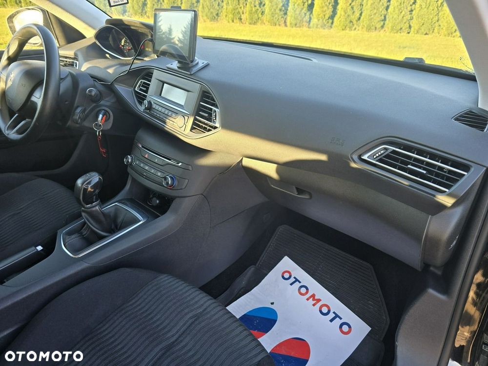 Peugeot 308 - 18