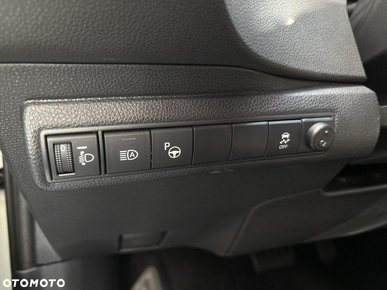Toyota Corolla - 20
