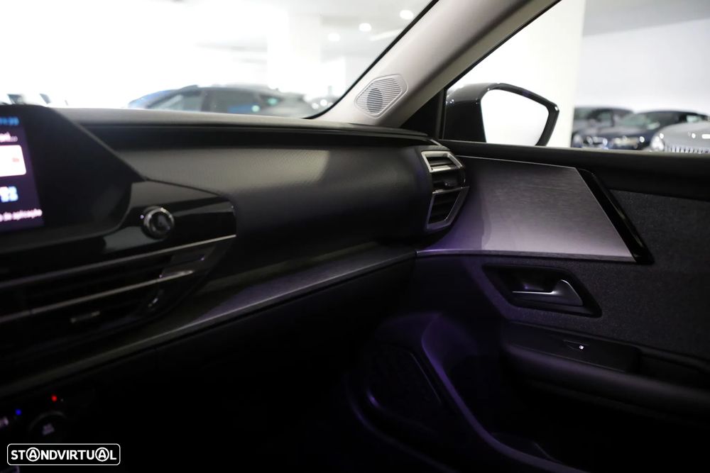 Citroën C5 X 1.2 PureTech Feel Business EAT8 - 29