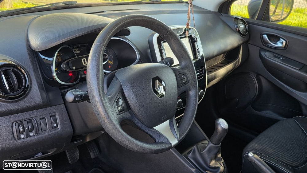 Renault Clio 1.5 dCi Zen - 9