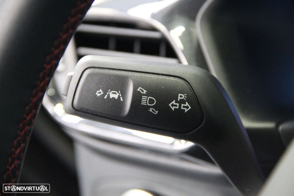 Ford Fiesta 1.0 EcoBoost MHEV ST-Line X - 15