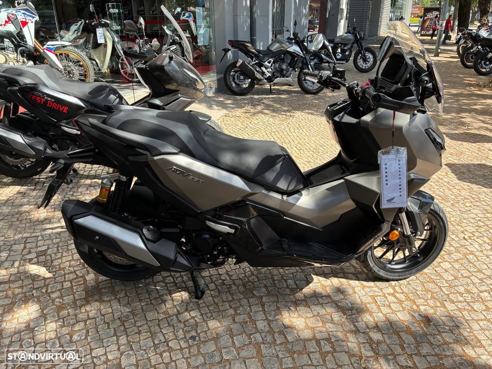 Honda ADV 350 IA - 1