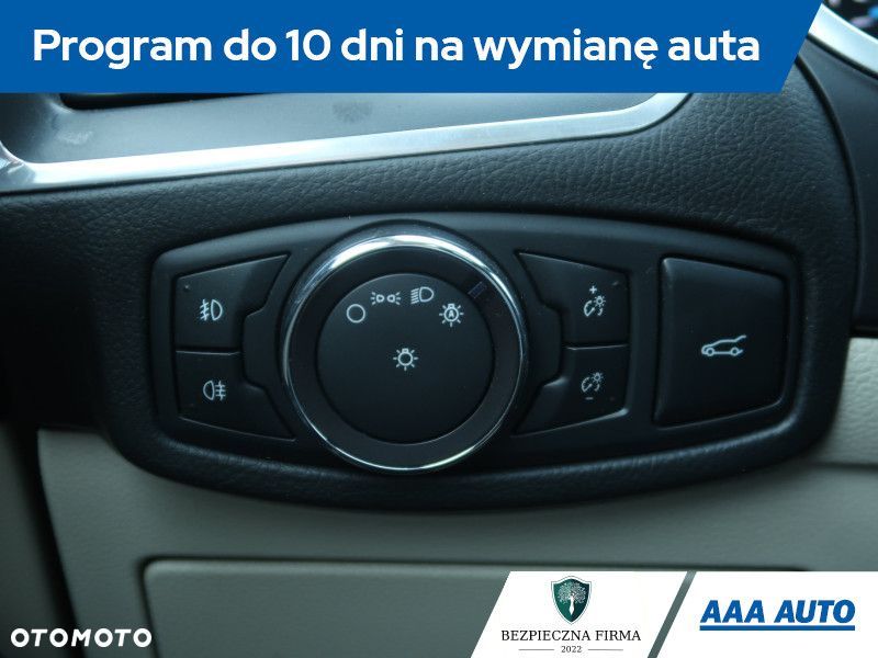 Ford Edge - 19