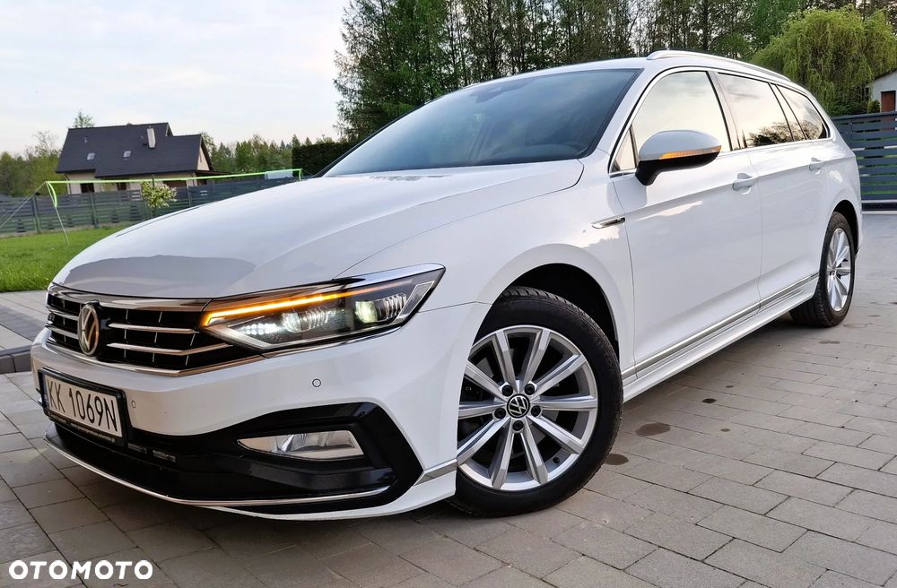 Volkswagen Passat Variant 2.0 TDI SCR DSG 4Motion Elegance - 37