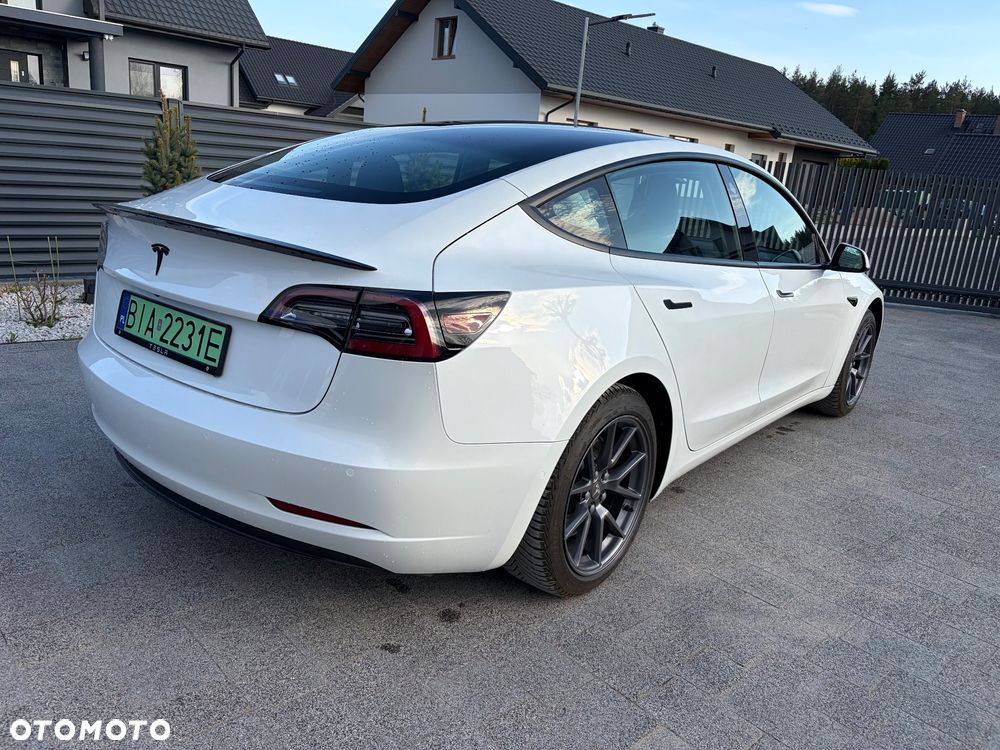 Tesla Model 3 RWD - 7