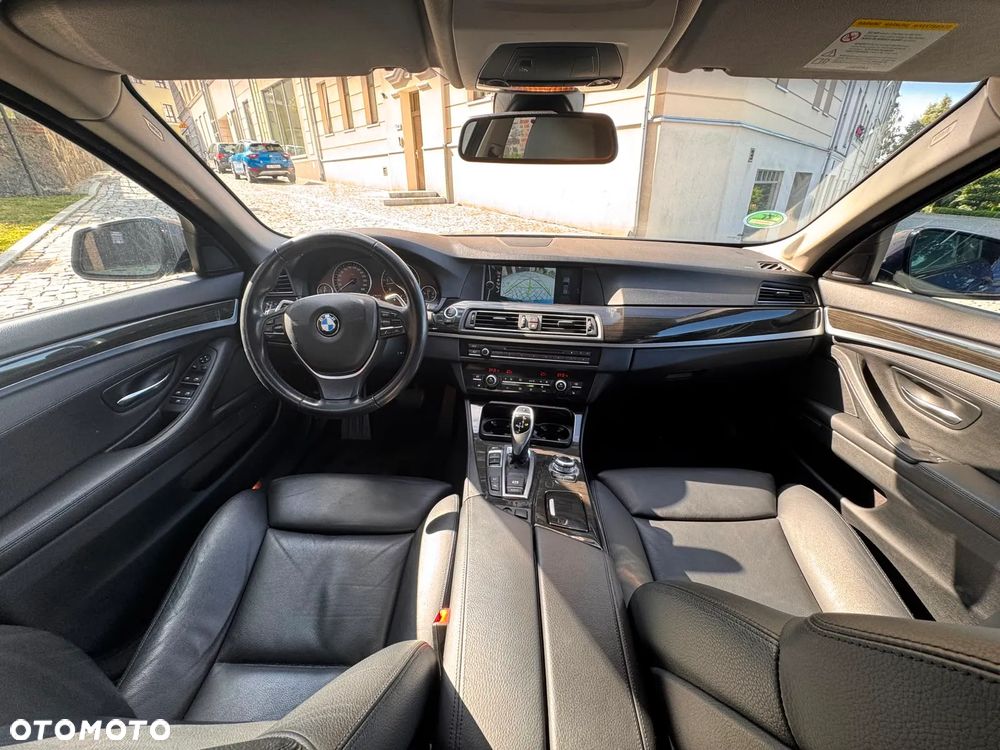 BMW Seria 5 535d Sport-Aut - 10