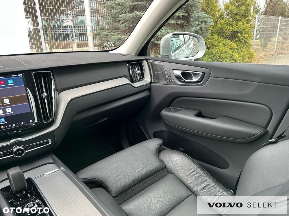 Volvo XC 60 - 32