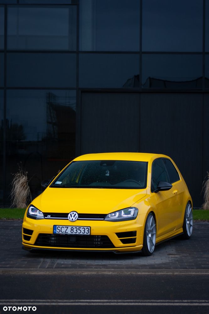 Volkswagen Golf - 4