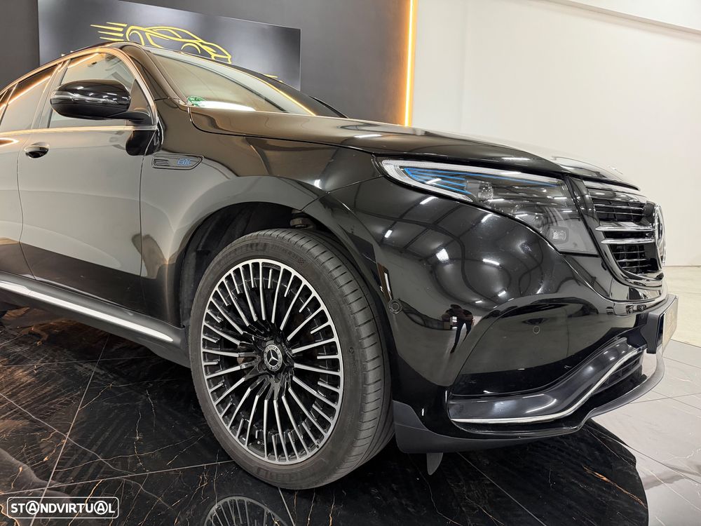 Mercedes-Benz EQC - 5