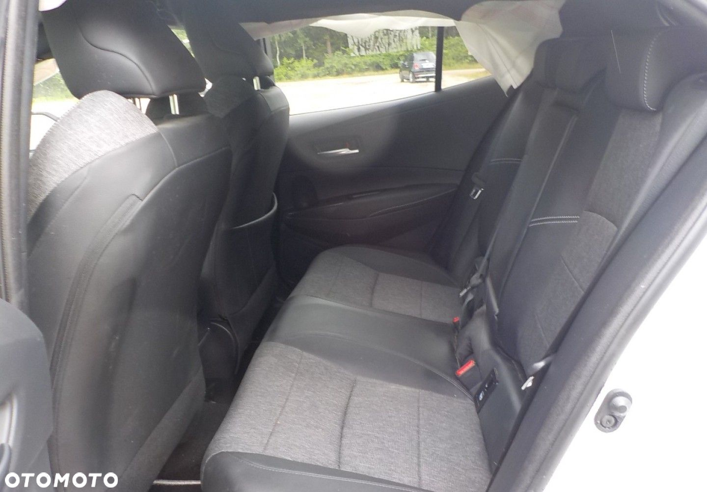 Toyota Corolla - 21