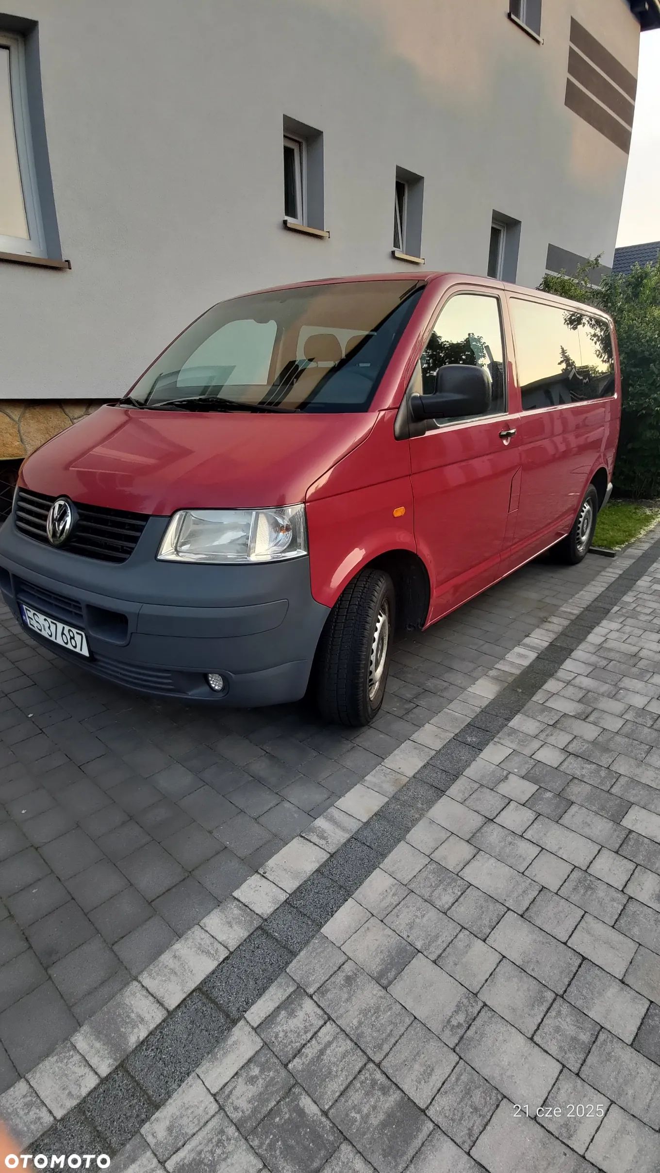 Volkswagen Transporter - 1