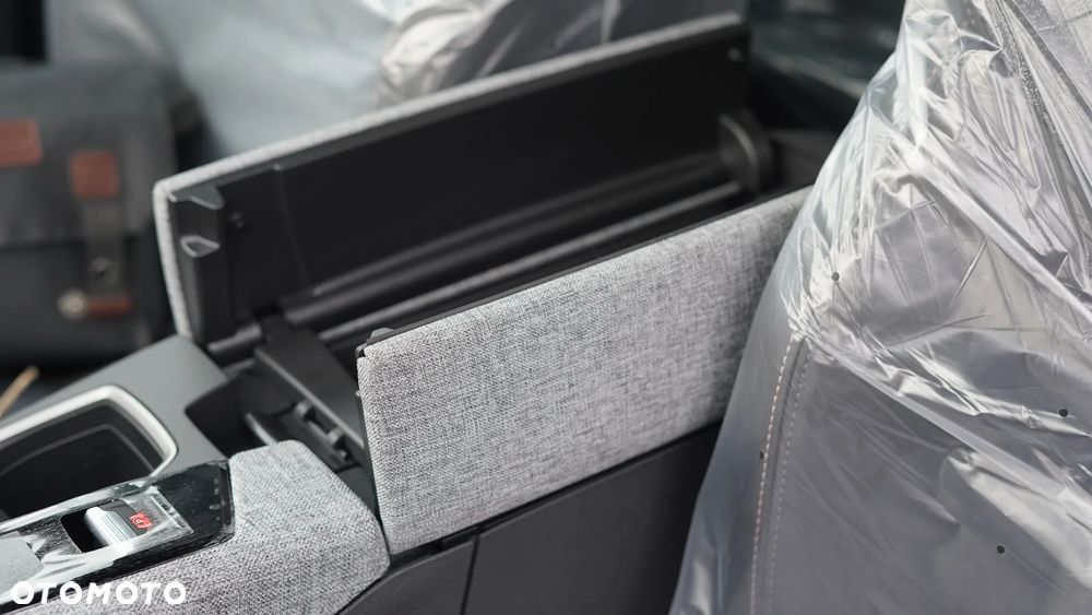 Peugeot 3008 1.2 PureTech mHEV Allure e-DCS6 - 15