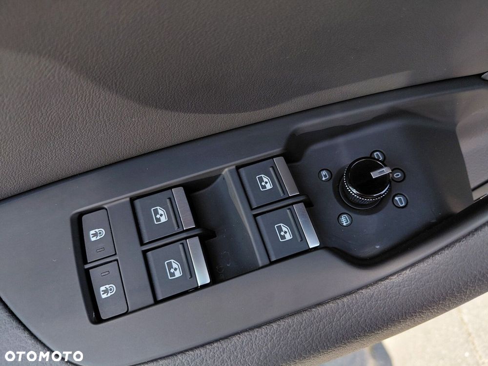 Audi A6 Avant 45 TFSI mHEV Quattro S tronic - 16