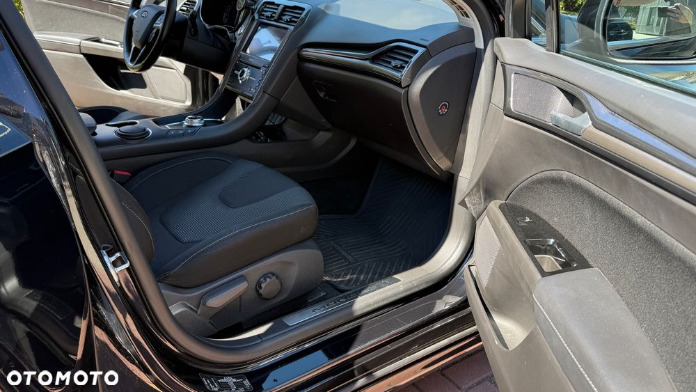 Ford Mondeo - 11