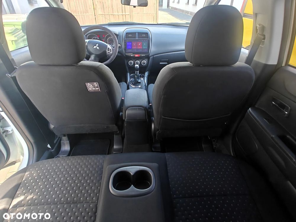 Mitsubishi ASX - 13