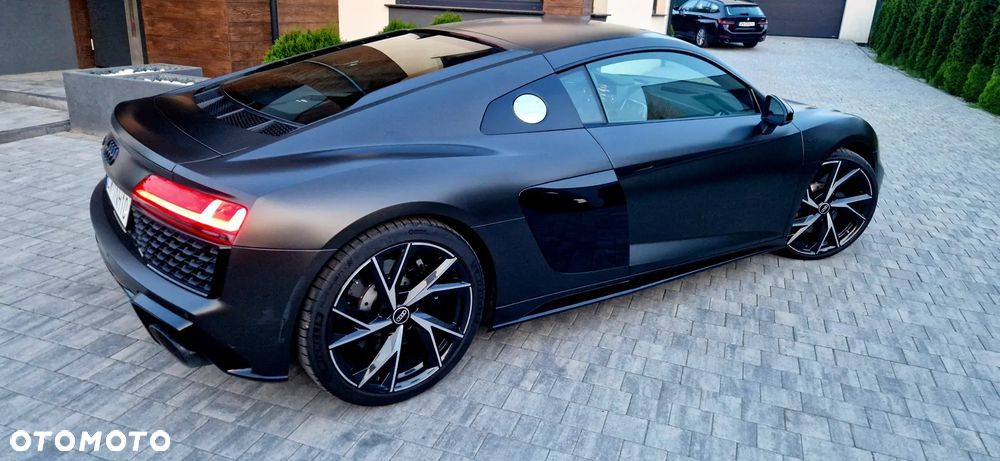 Audi R8 Coupé - 22