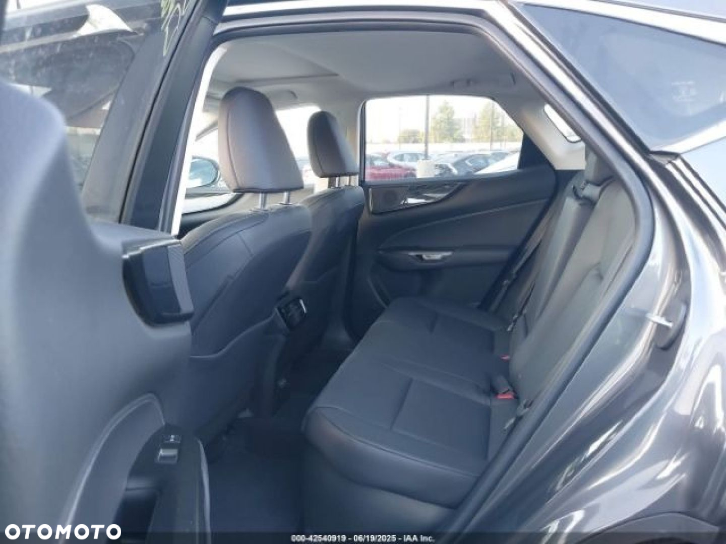 Lexus NX - 10