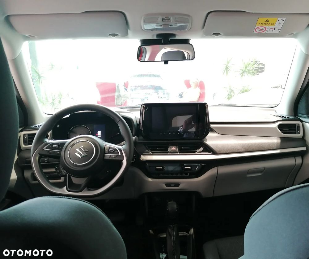 Suzuki Swift 1.2 Dualjet SHVS Premium Plus CVT - 11