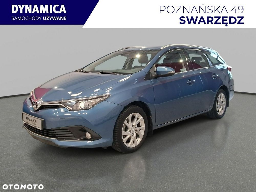 Toyota Auris - 4