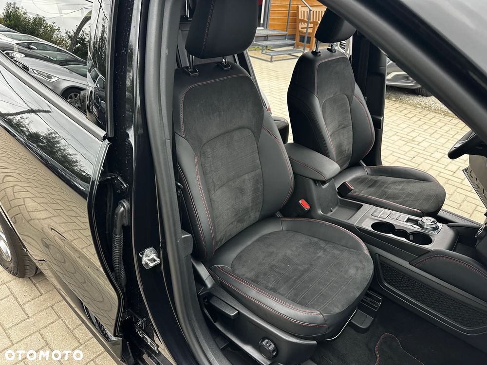 Ford Kuga - 20