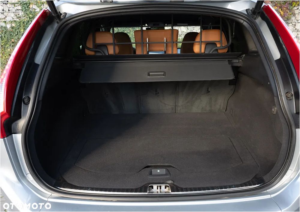 Volvo XC 60 D4 Geartronic Inscription - 35