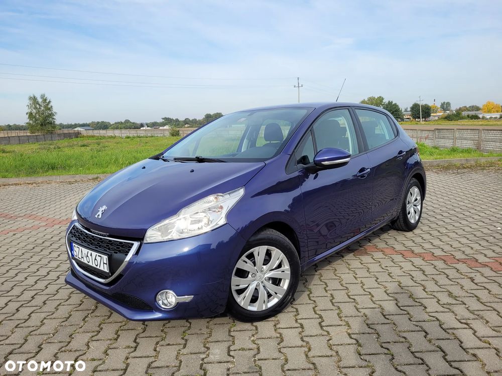 Peugeot 208 - 3