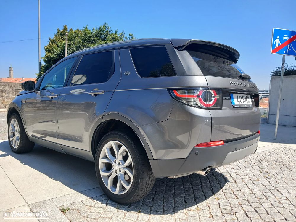 Land Rover Discovery Sport 2.0 TD4 HSE Luxury 7L Auto - 27