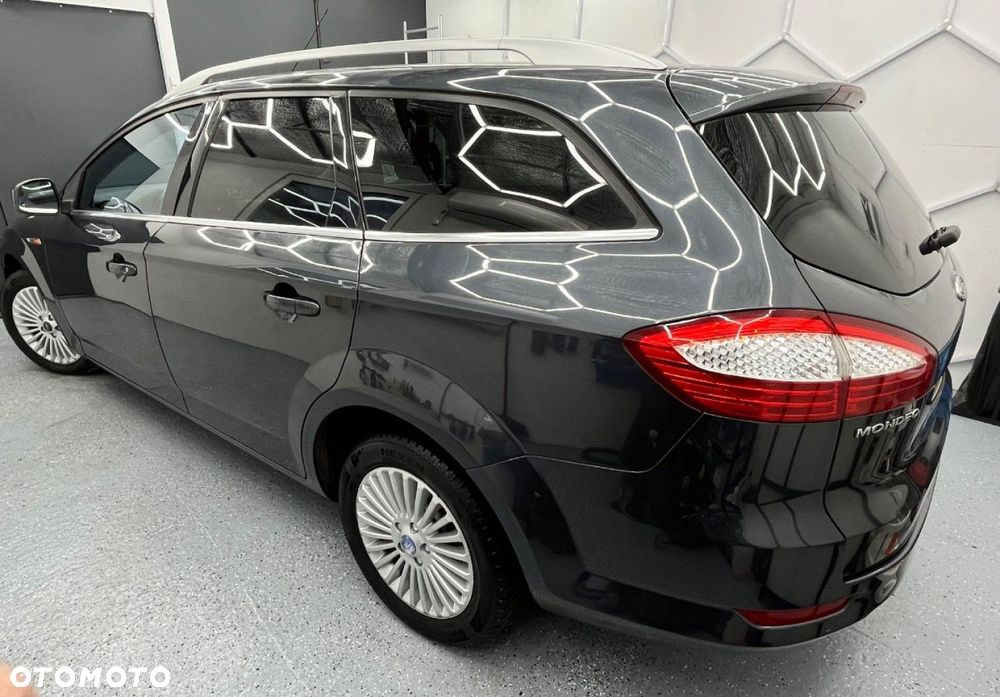 Ford Mondeo - 17