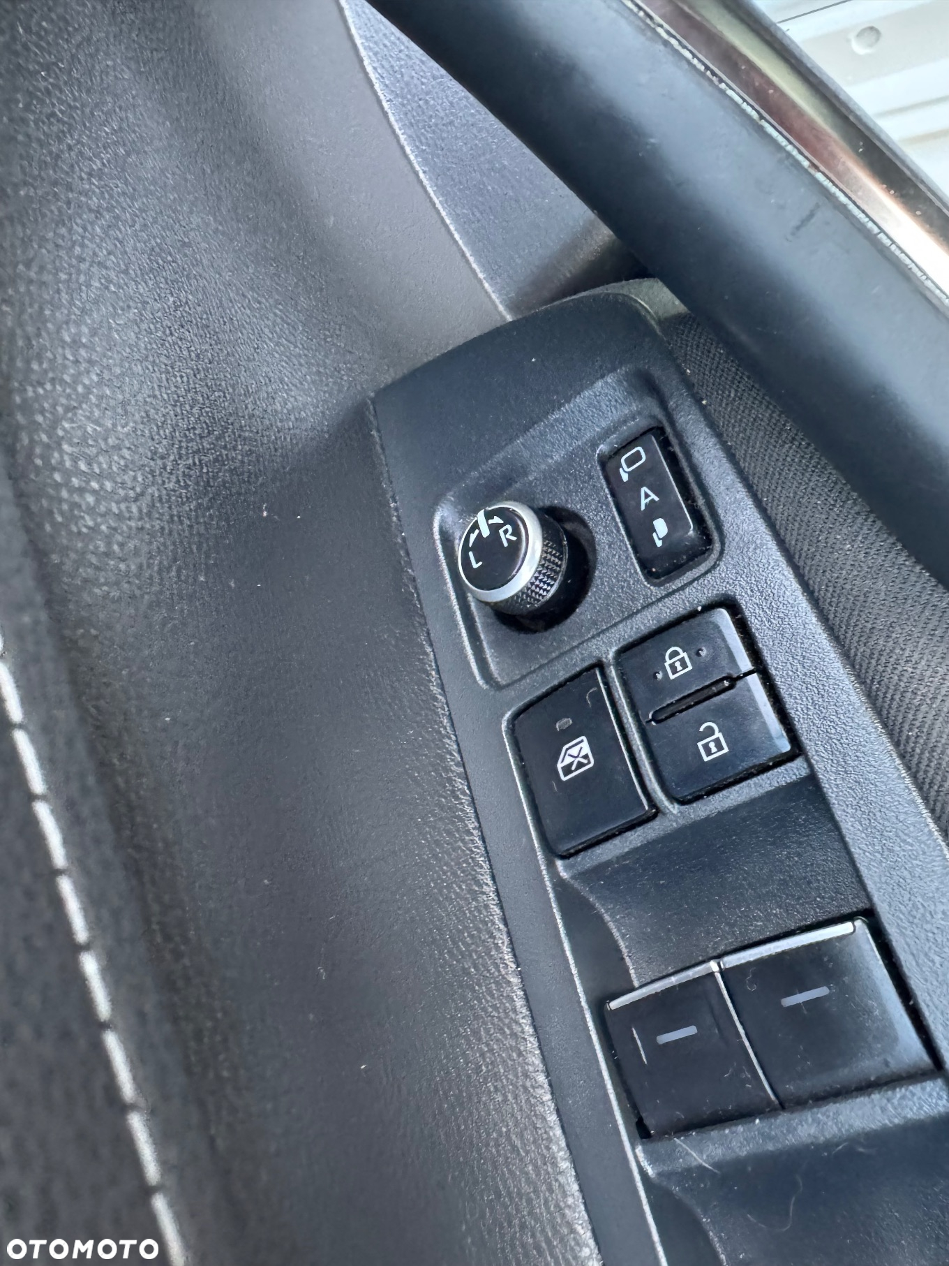 Toyota Corolla - 8