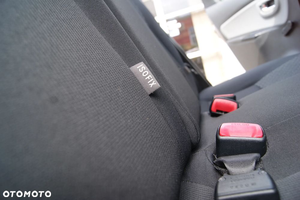 Toyota Yaris 1.33 Premium EU6 - 16