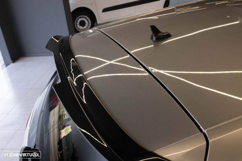 VW Golf GTI 2.0 TSI OPF DSG Performance - 7