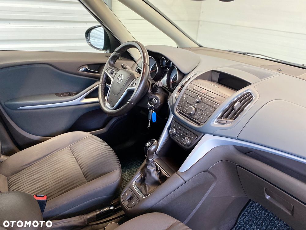 Opel Zafira 1.4 T Cosmo - 10