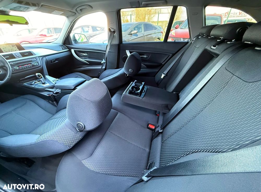 BMW Seria 3 318d Aut. - 21