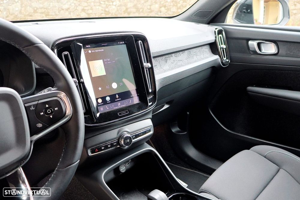 Volvo XC 40 Recharge Extended Range Plus - 23