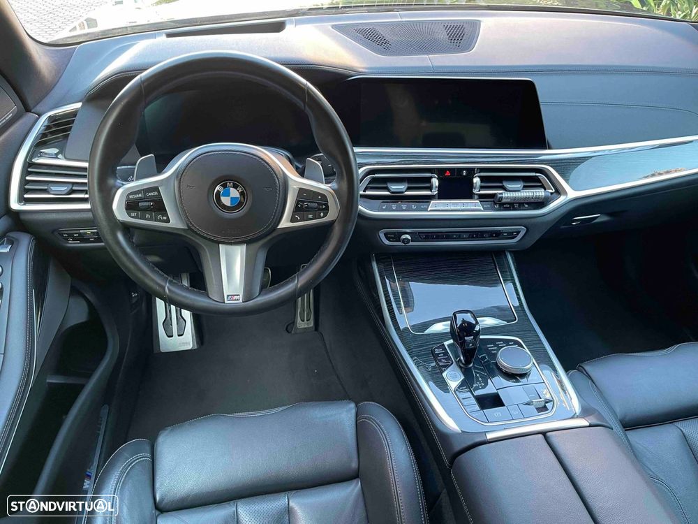 BMW X7 40 d xDrive Pack M - 29