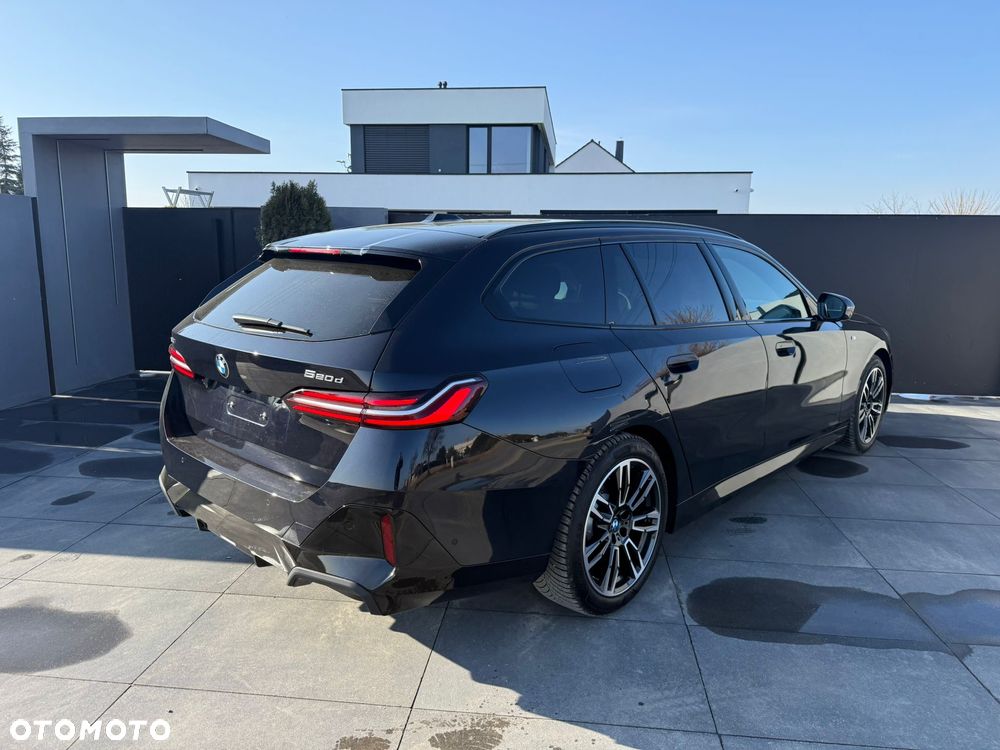 BMW Seria 5 520d - 23