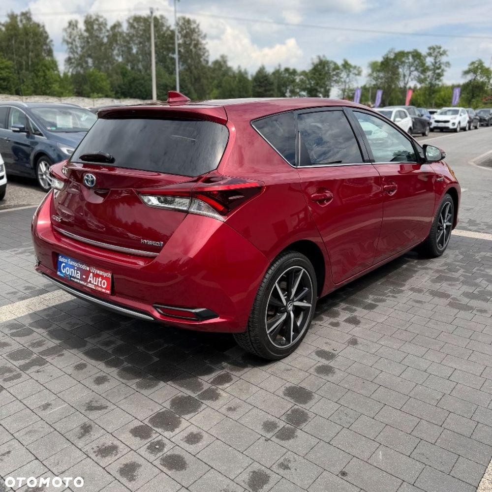 Toyota Auris - 12
