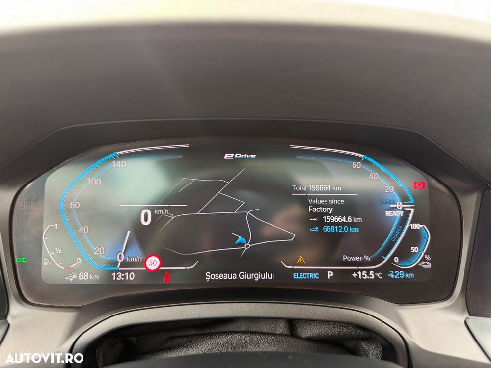 BMW Seria 3 330e Aut. Advantage - 30