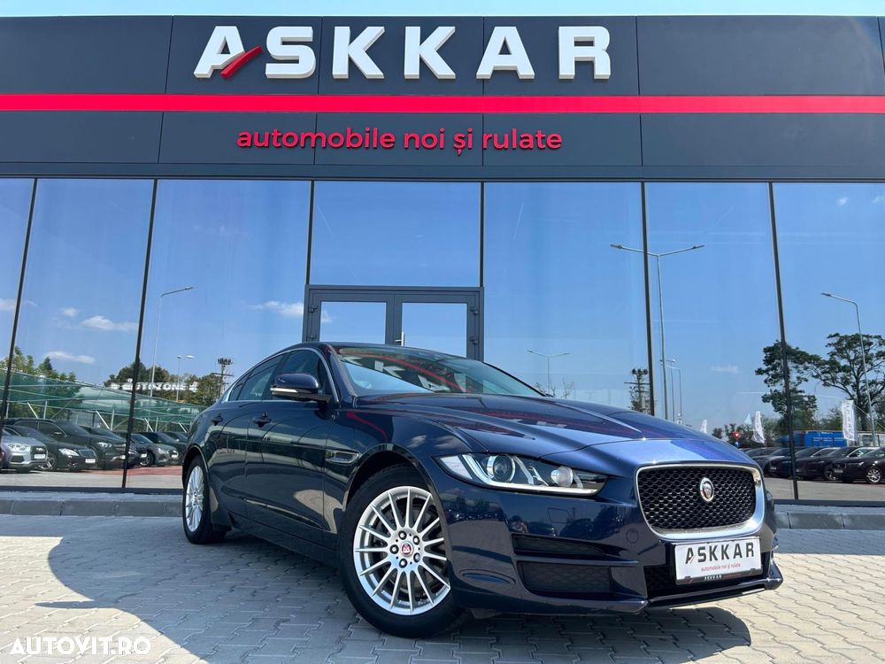 Jaguar XE 20d Aut. Prestige - 3