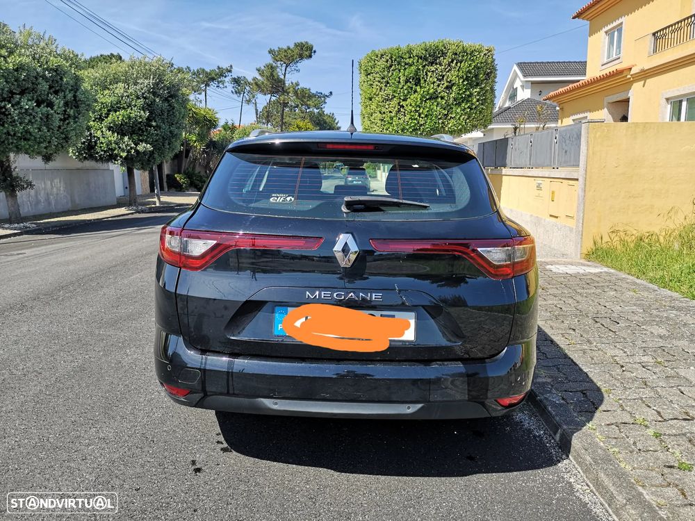 Renault Mégane Break ver-1-5-dci-confort-ss - 4