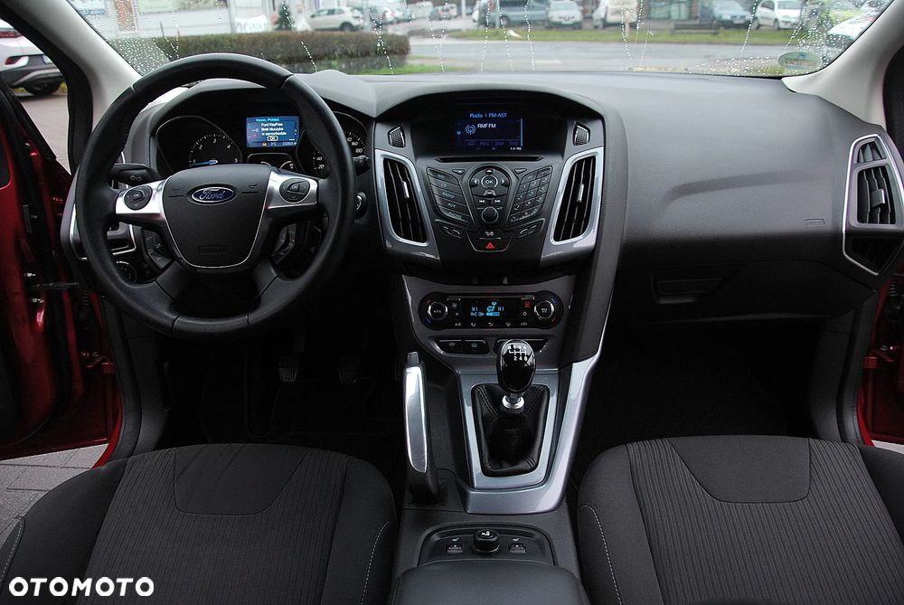 Ford Focus 1.6 TDCi DPF Titanium - 11