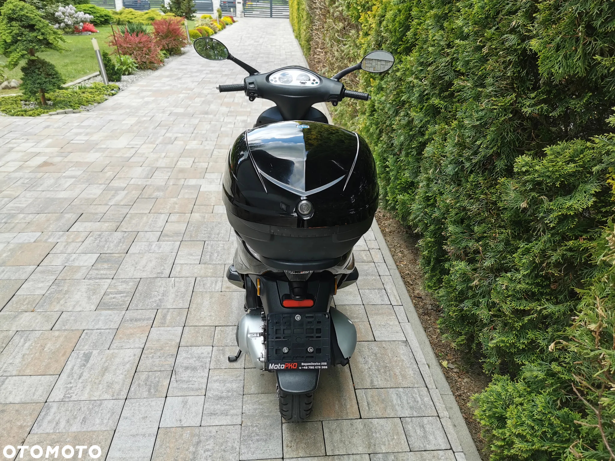 Piaggio FLY - 9