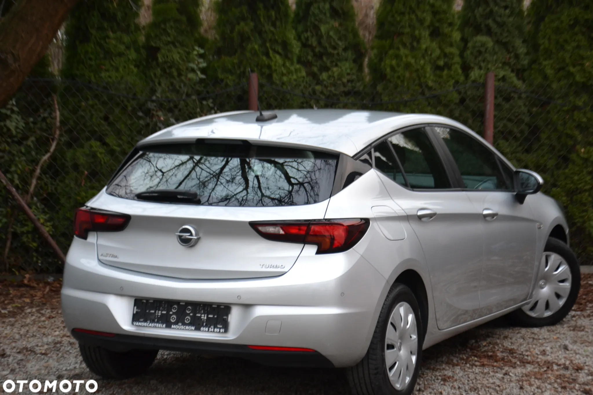 Opel Astra V 1.4 T Enjoy - 12
