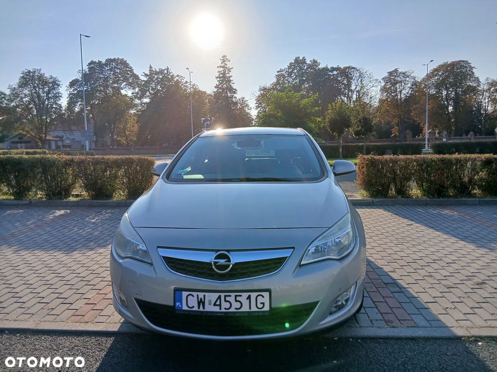 Opel Astra 2010
