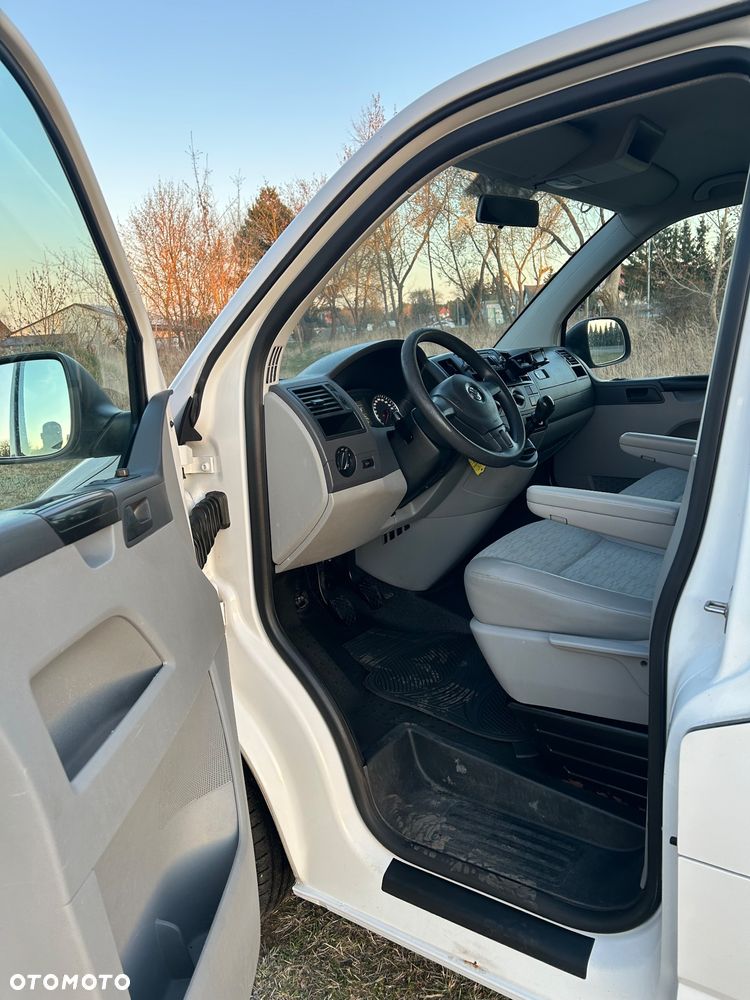 Volkswagen Transporter - 16