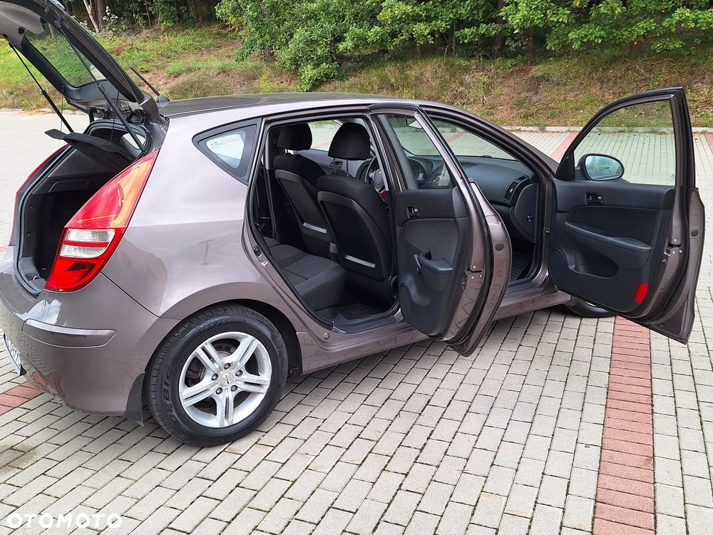 Hyundai i30 1.4 Edition Plus - 14