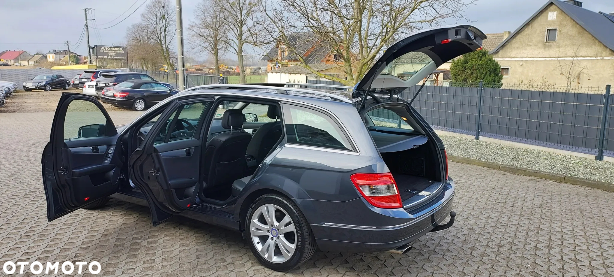 Mercedes-Benz Klasa C - 27