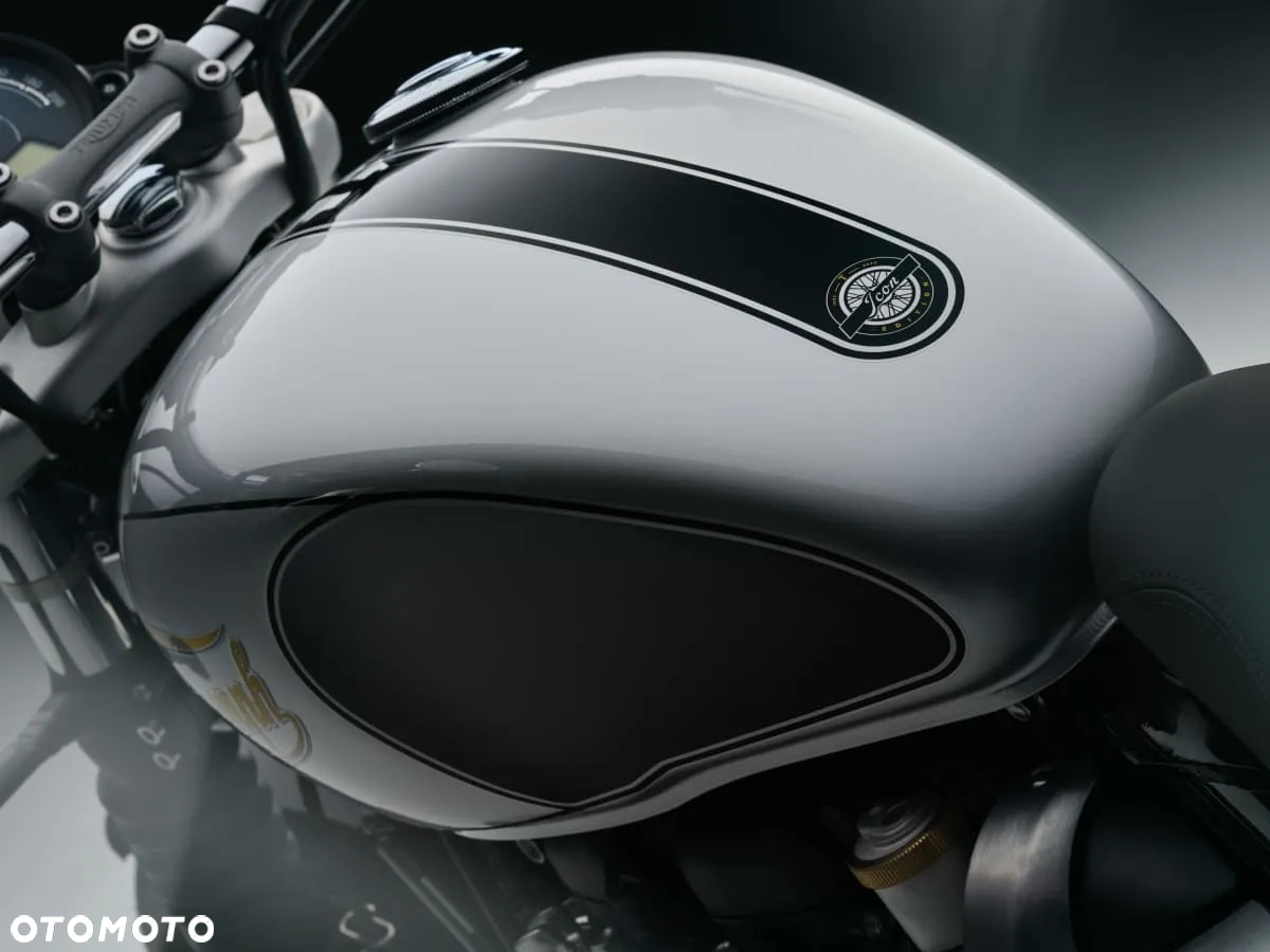 Triumph Speedmaster - 7