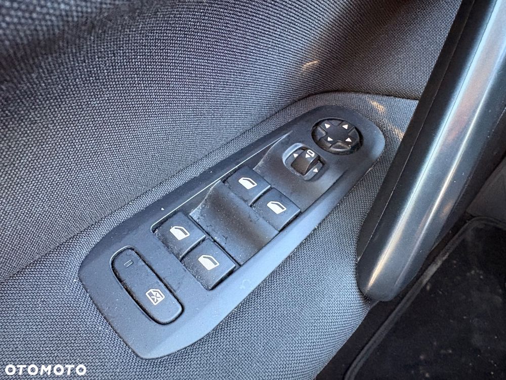 Peugeot 308 BlueHDi 130 EAT6 Stop & Start Active - 15